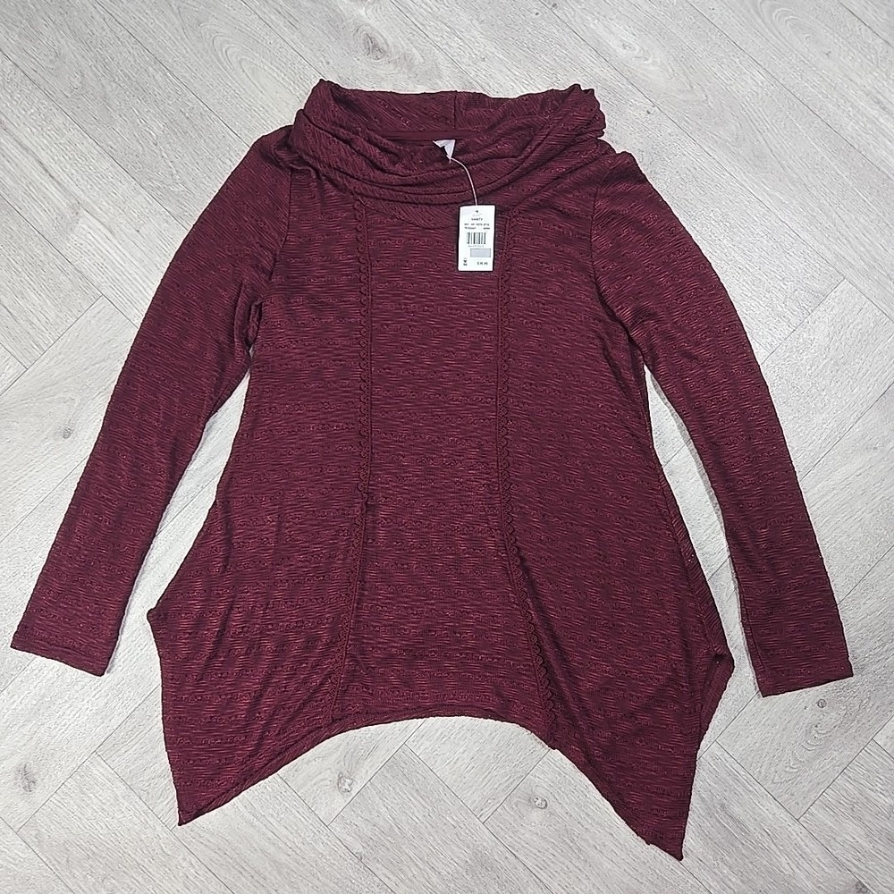 New! Vanity Medium Pullover Lace Wine Burgundy Sweater Long Sleeve Tight Knit